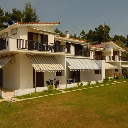 Apart Otel Zaharo And Lilian