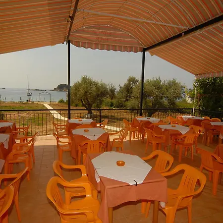 Zaharo And Lilian Troulos