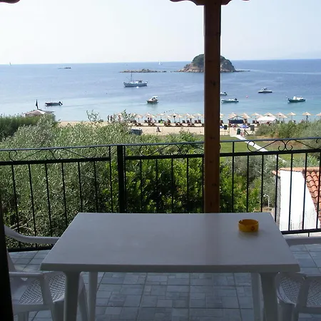 Apart Otel Zaharo And Lilian