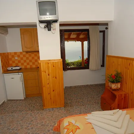 Hotel de apartamente Zaharo And Lilian *