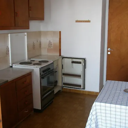 Hotel de apartamente Zaharo And Lilian